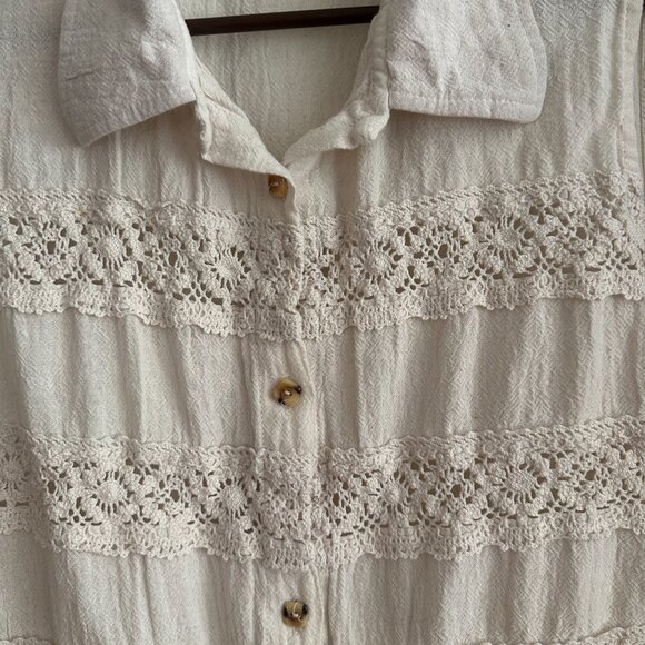 Grandi Women's Ivory Top, Sleeveless, Medium, Button Down Shirt - Picture 3 of 9